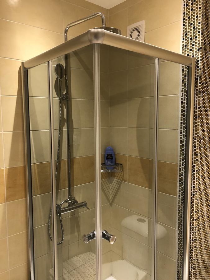 5 Stars Apartment With Free Garage Place 诺威萨 外观 照片